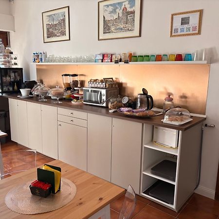 Aniene Home Roma ภายนอก รูปภาพ
